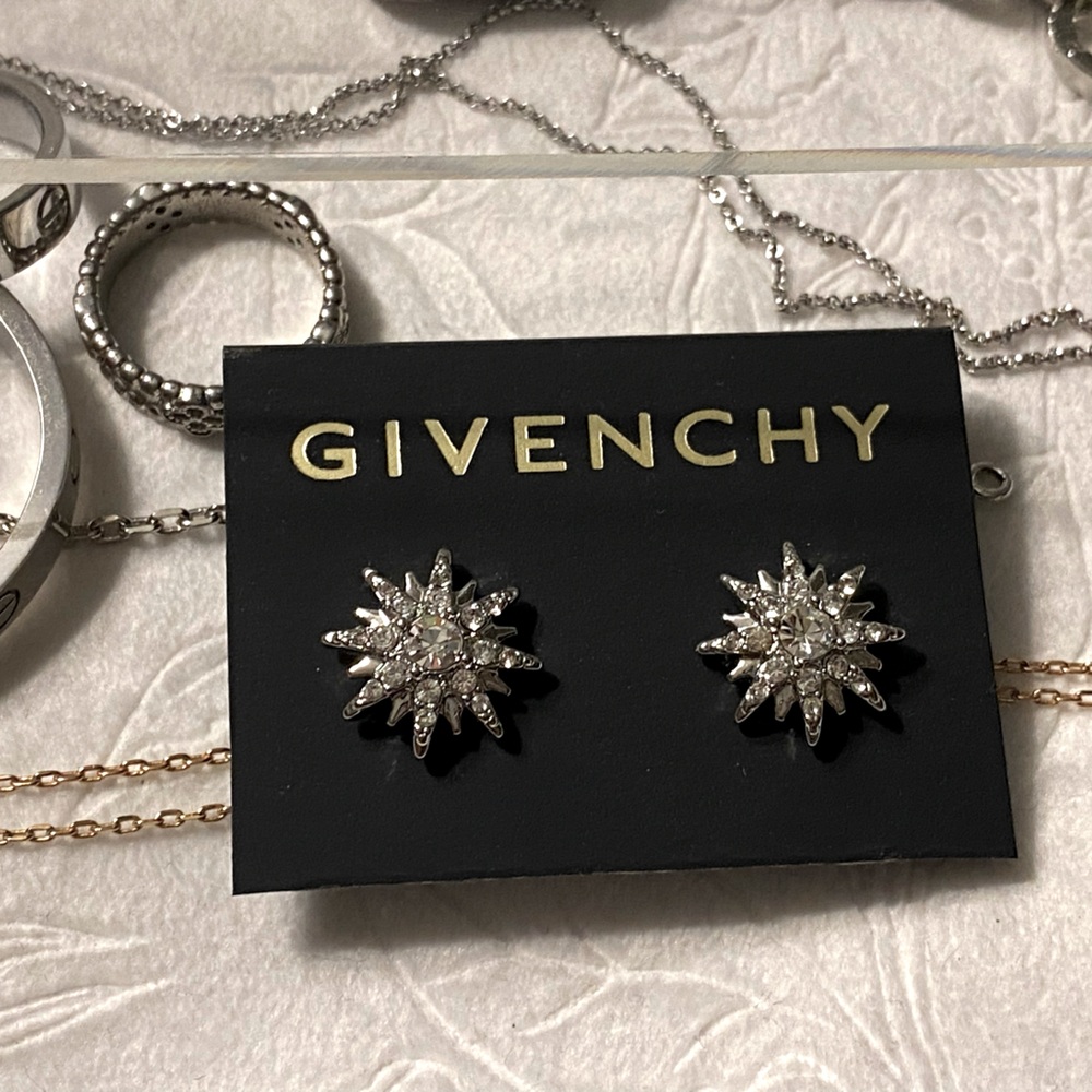 GIVENCHY CRYSTAL ÉTOILE EARRINGS